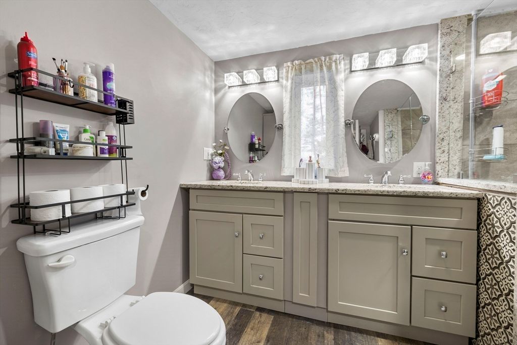 Bathroom, Interior, Wood Texture Flooring