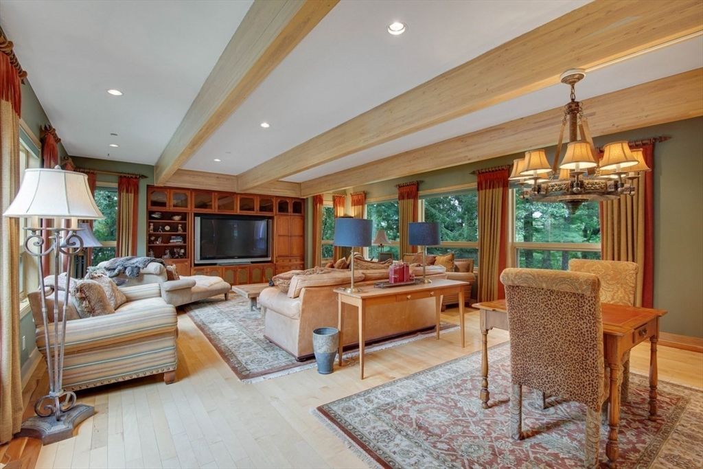 Chandelier, Interior, Living room, Recessed Lighting, Wooden Beams, Wood Texture Flooring
