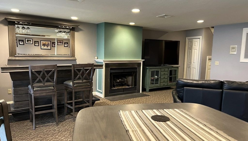 Fireplace, Interior, Recessed Lighting