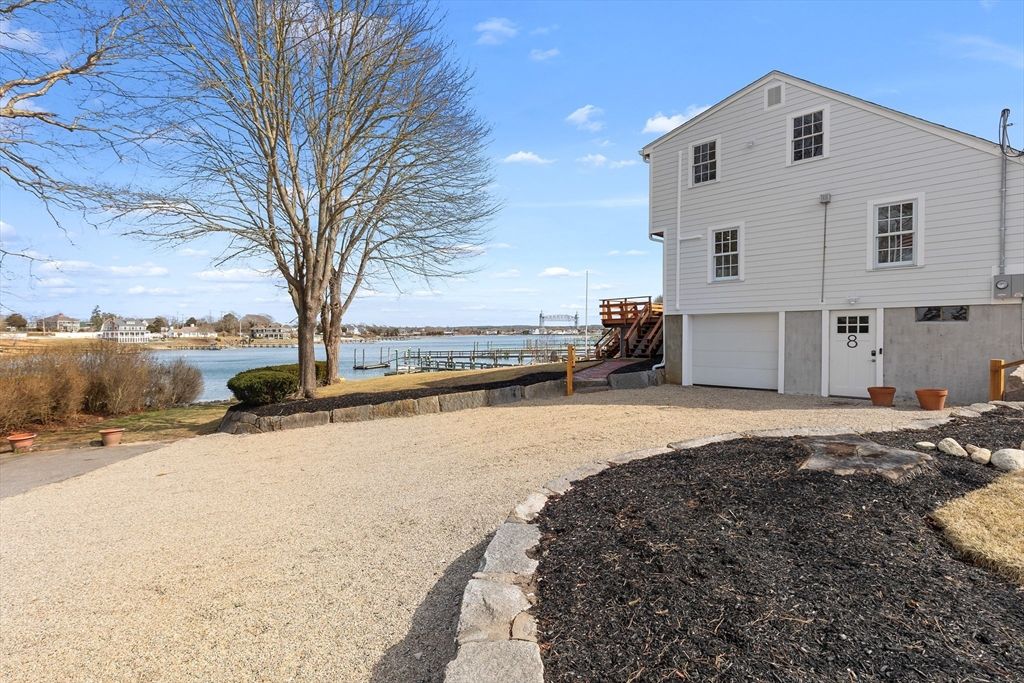 Backyard, Exterior, Water