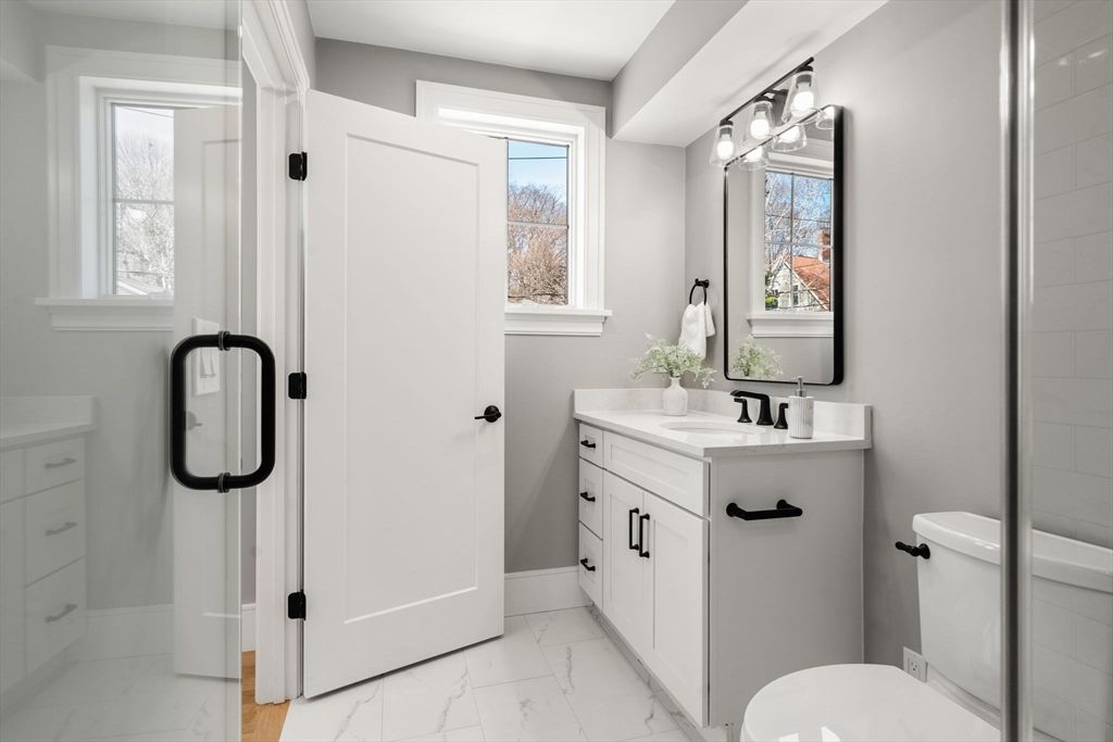Bathroom, Dual Sink Vanities, Interior, Marble