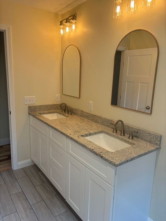 Bathroom, Dual Sink Vanities, Interior, Wood Texture Flooring