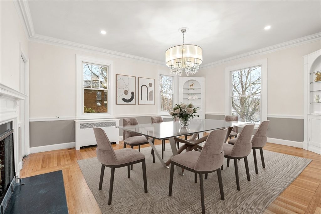 Chandelier, Dining room, Fireplace, Interior, Recessed Lighting, Wood Texture Flooring