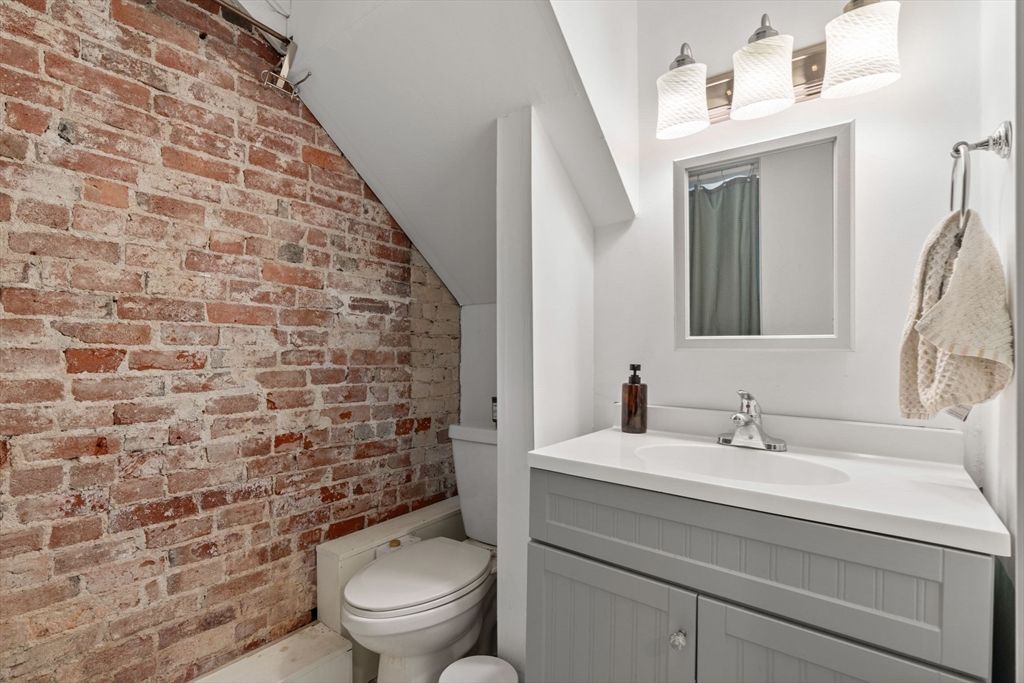 Bathroom, Interior, Stone Walls