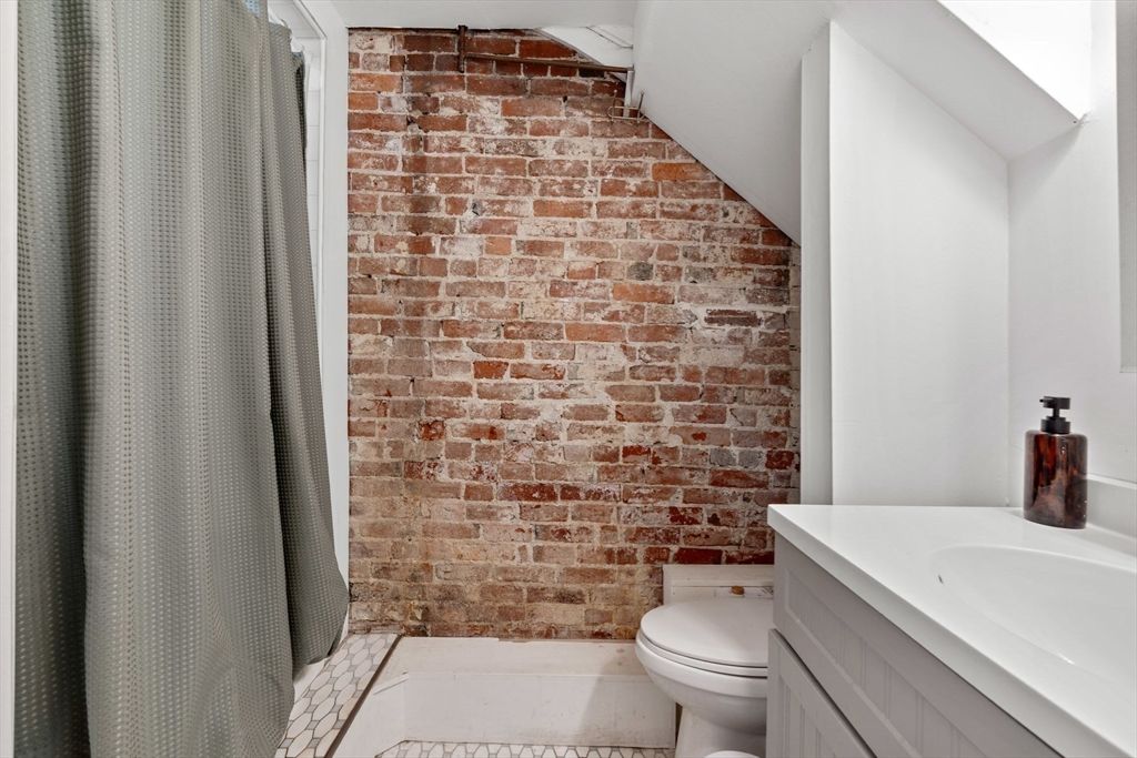 Bathroom, Interior, Stone Walls