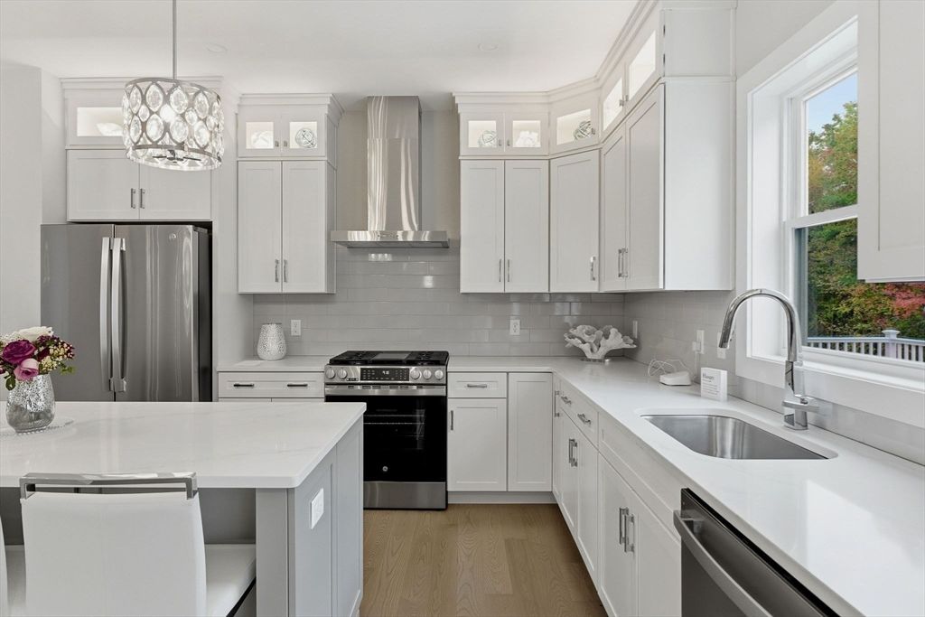 Interior, Kitchen, Pendant Lights, Stainless Steel Appliances, Wood Texture Flooring