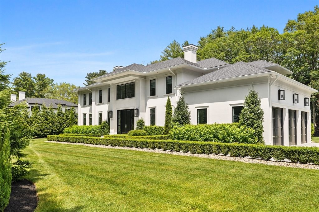 Backyard, Exterior, Facade, French Provincial