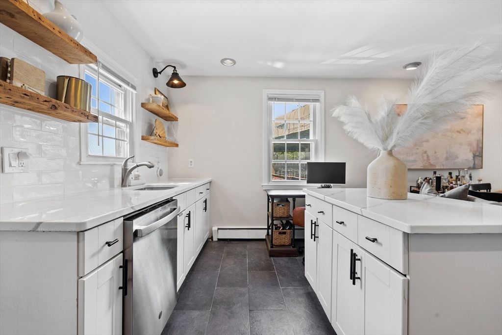 Interior, Kitchen, Recessed Lighting