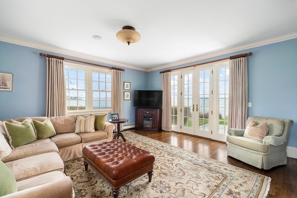 Interior, Living room, Water, Wood Texture Flooring
