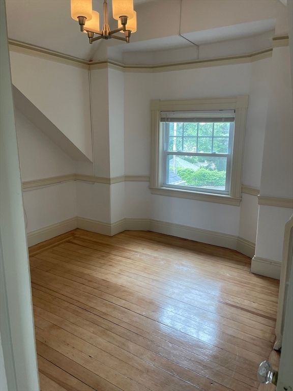 Chandelier, Empty room, Interior, Wood Texture Flooring
