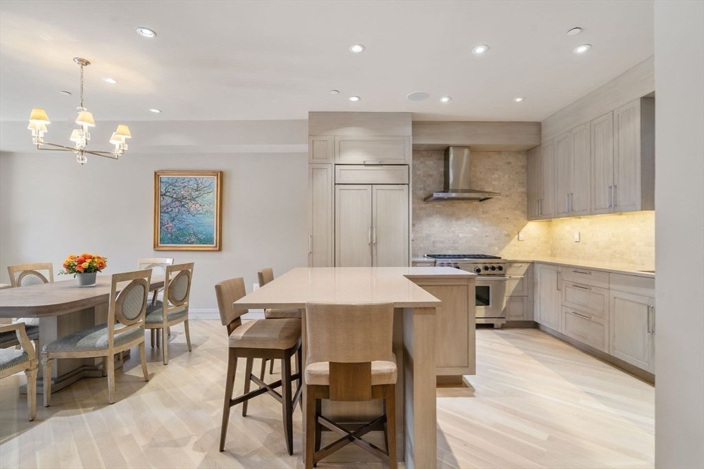 Chandelier, Dining room, Interior, Kitchen, Pendant Lights, Recessed Lighting, Stainless Steel Appliances, Wood Texture Flooring