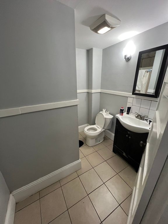 Bathroom, Interior