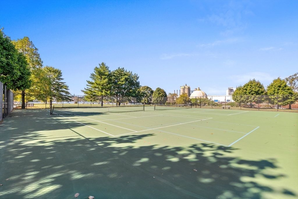 Exterior, Tennis Courts