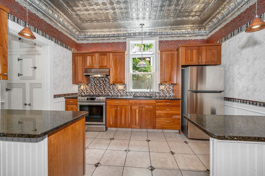 Interior, Kitchen, Stainless Steel Appliances