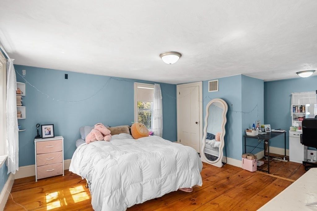 Bedroom, Interior, Wood Texture Flooring