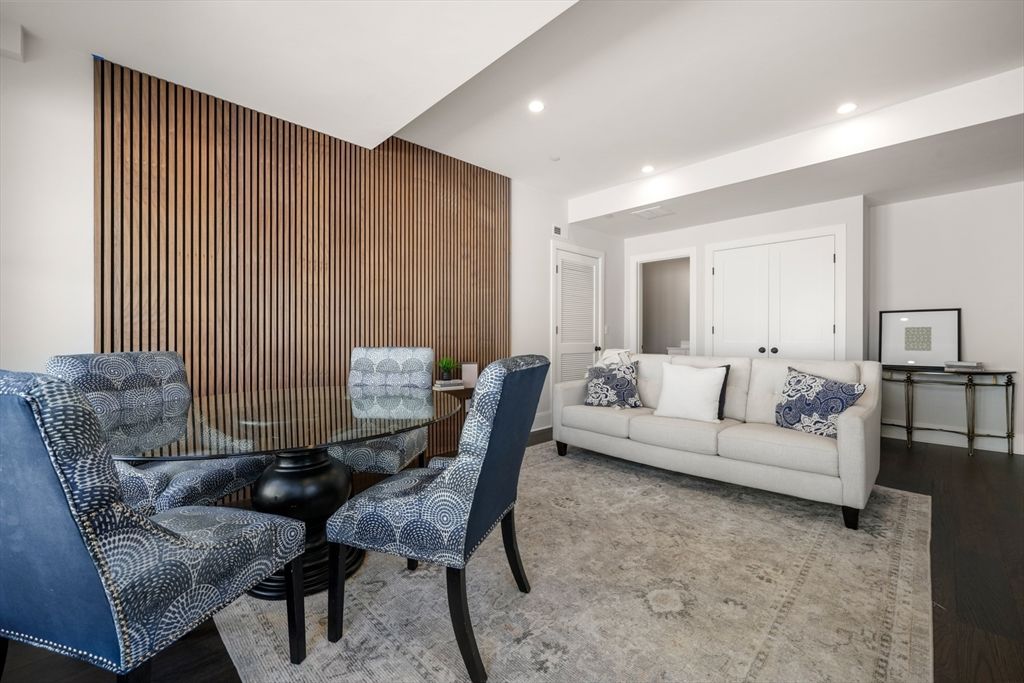 Dining room, Interior, Living room, Recessed Lighting