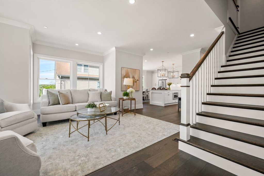 Interior, Kitchen, Living room, Pendant Lights, Recessed Lighting, Wood Texture Flooring