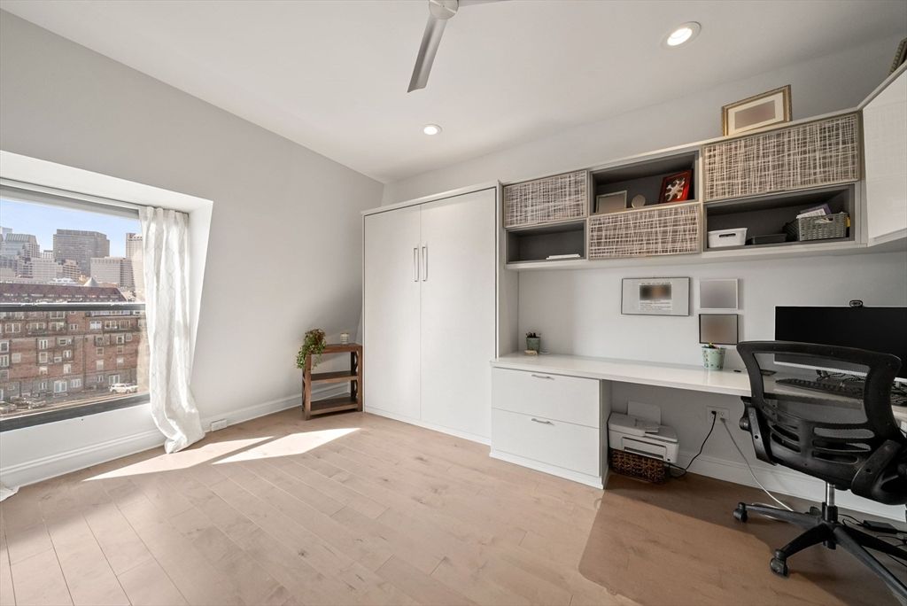 Home Office, Interior, Recessed Lighting, Wood Texture Flooring