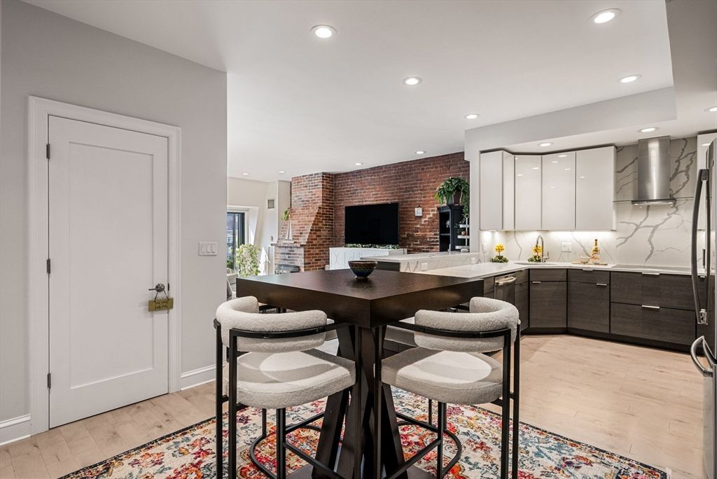 Dining room, Interior, Kitchen, Recessed Lighting, Stone Walls, Wood Texture Flooring