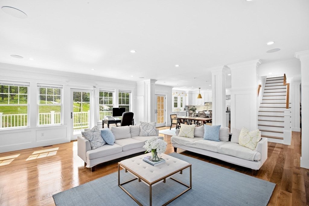 Dining room, Interior, Kitchen, Living room, Pendant Lights, Recessed Lighting, Wood Texture Flooring