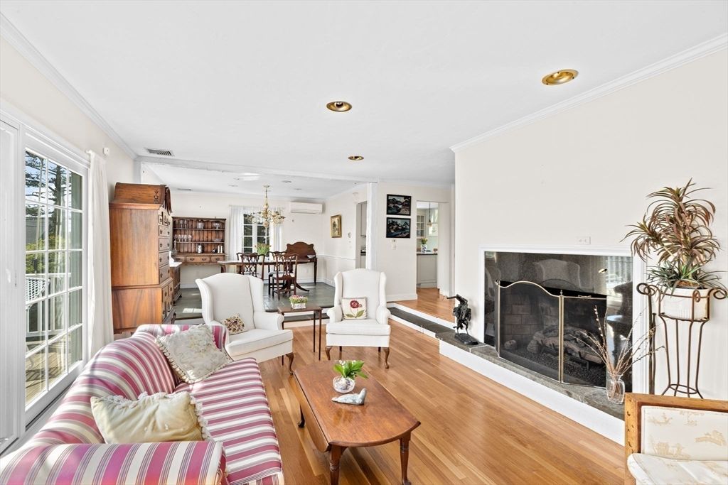 Chandelier, Dining room, Fireplace, Interior, Living room, Recessed Lighting, Wood Texture Flooring
