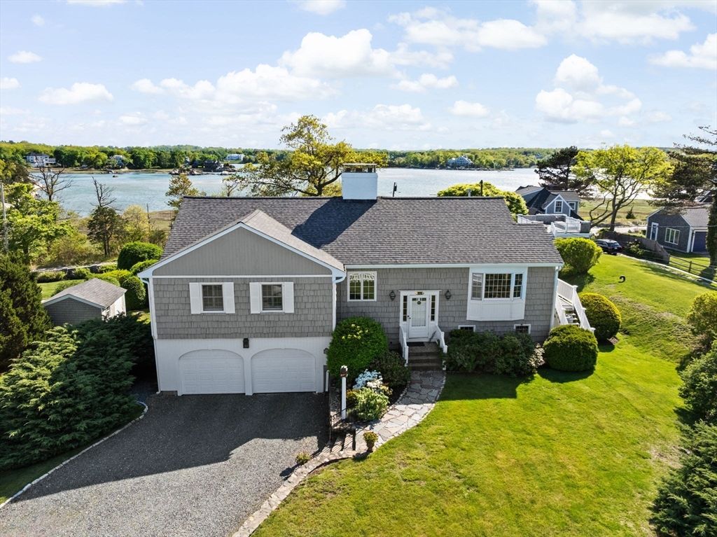 Attached, Exterior, Facade, Water, Cape Cod
