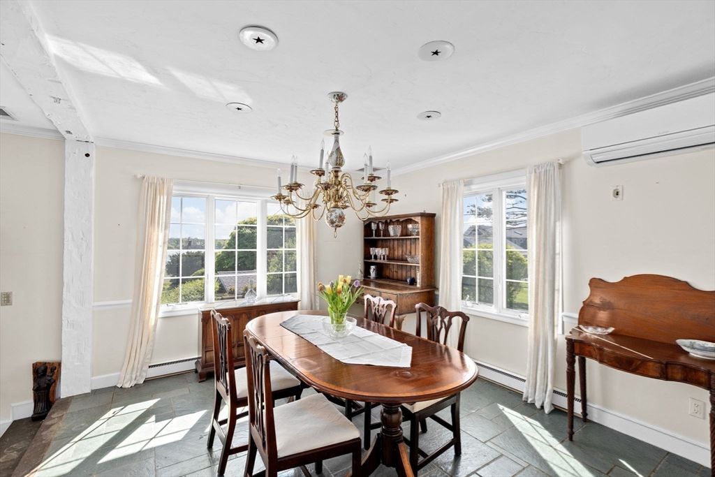 Chandelier, Dining room, Interior, Recessed Lighting