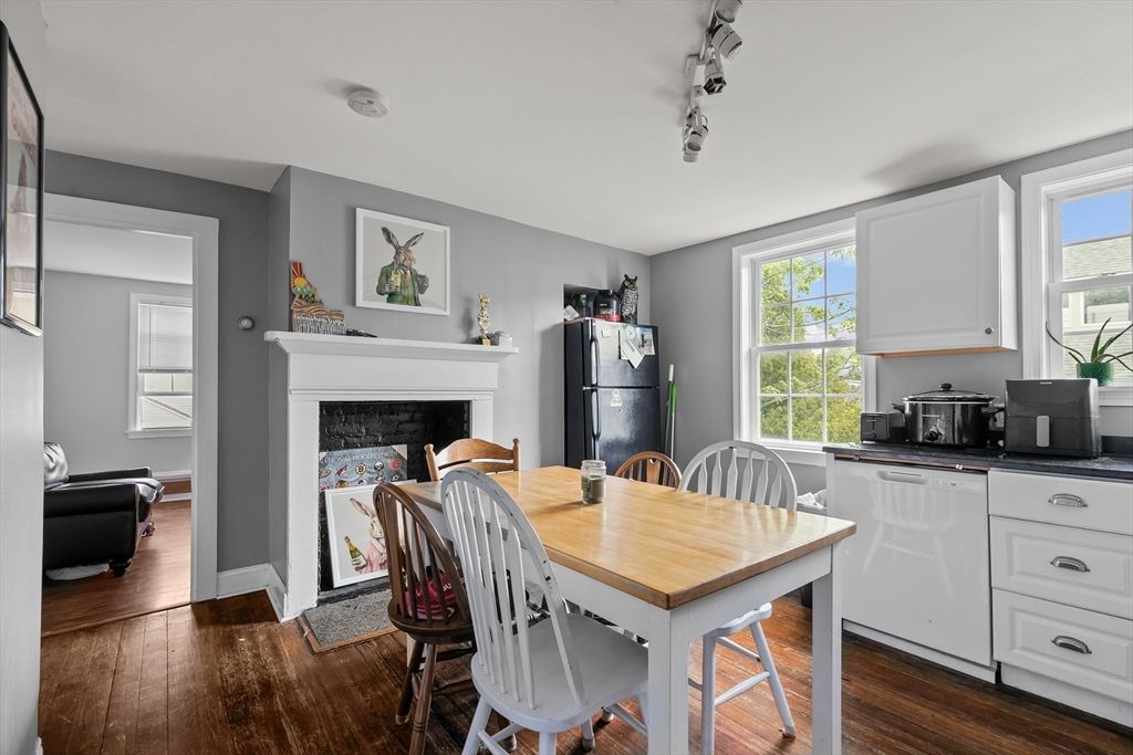 Dining room, Fireplace, Interior, Kitchen, Wood Texture Flooring