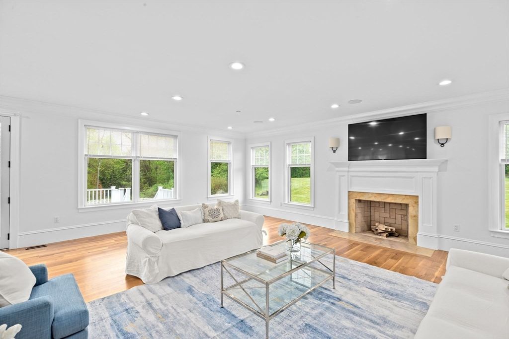 Fireplace, Interior, Living room, Recessed Lighting, Wood Texture Flooring