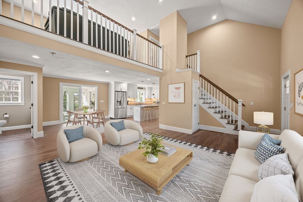 Dining room, Interior, Kitchen, Living room, Recessed Lighting, Wood Texture Flooring