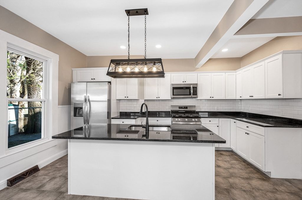 Interior, Kitchen, Pendant Lights, Recessed Lighting, Stainless Steel Appliances