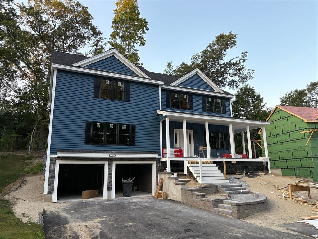 Exterior, Facade, Queen Anne Victorian