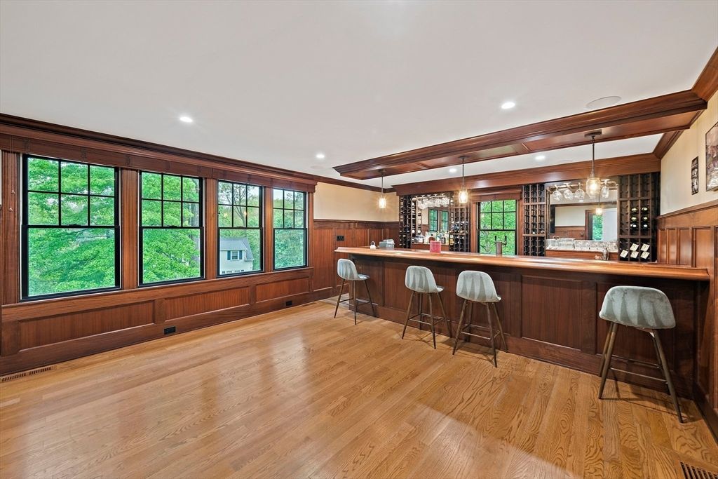 Interior, Pendant Lights, Recessed Lighting, Wooden Beams, Wood Texture Flooring