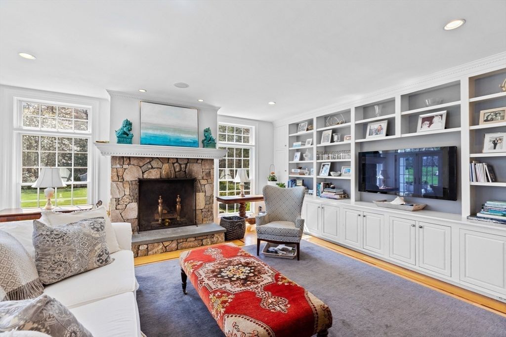Fireplace, Interior, Living room, Recessed Lighting