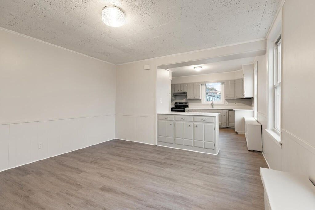 Empty room, Interior, Kitchen, Wood Texture Flooring