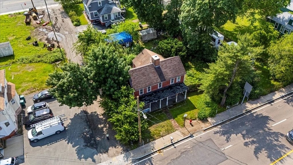 Exterior, Drone