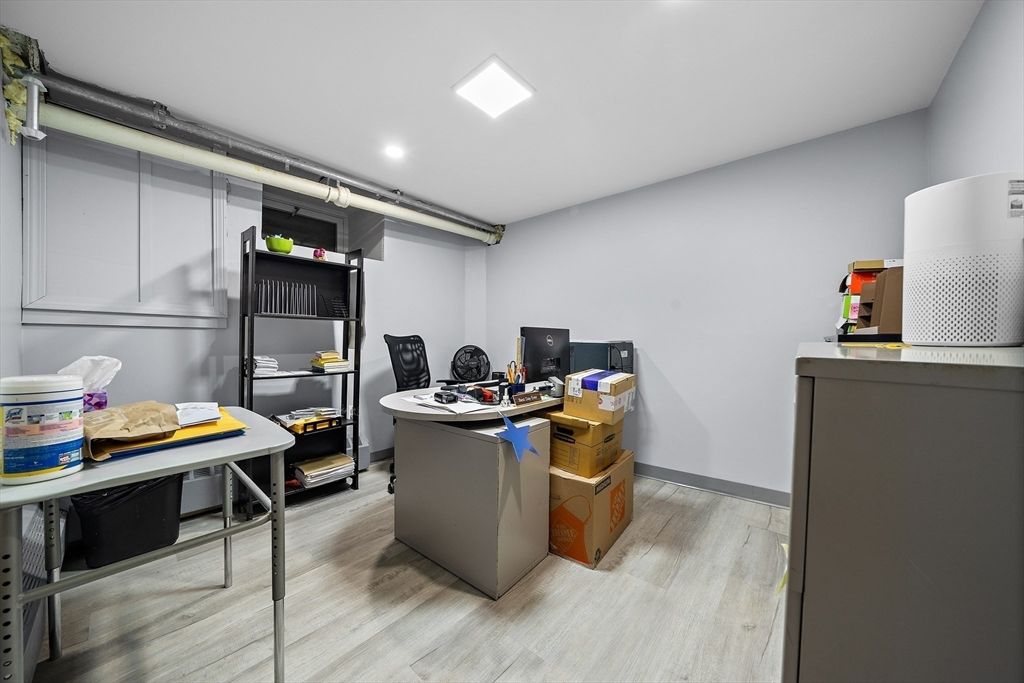 Home Office, Interior, Recessed Lighting, Wood Texture Flooring