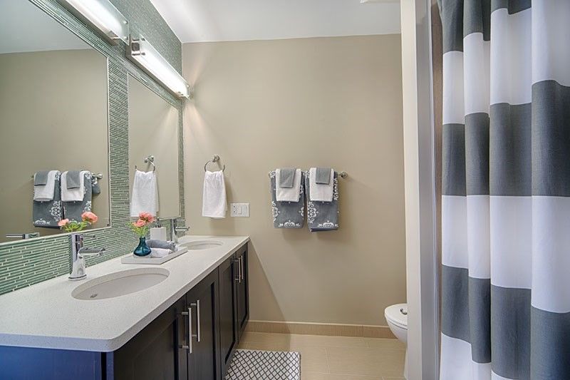 Bathroom, Dual Sink Vanities, Interior