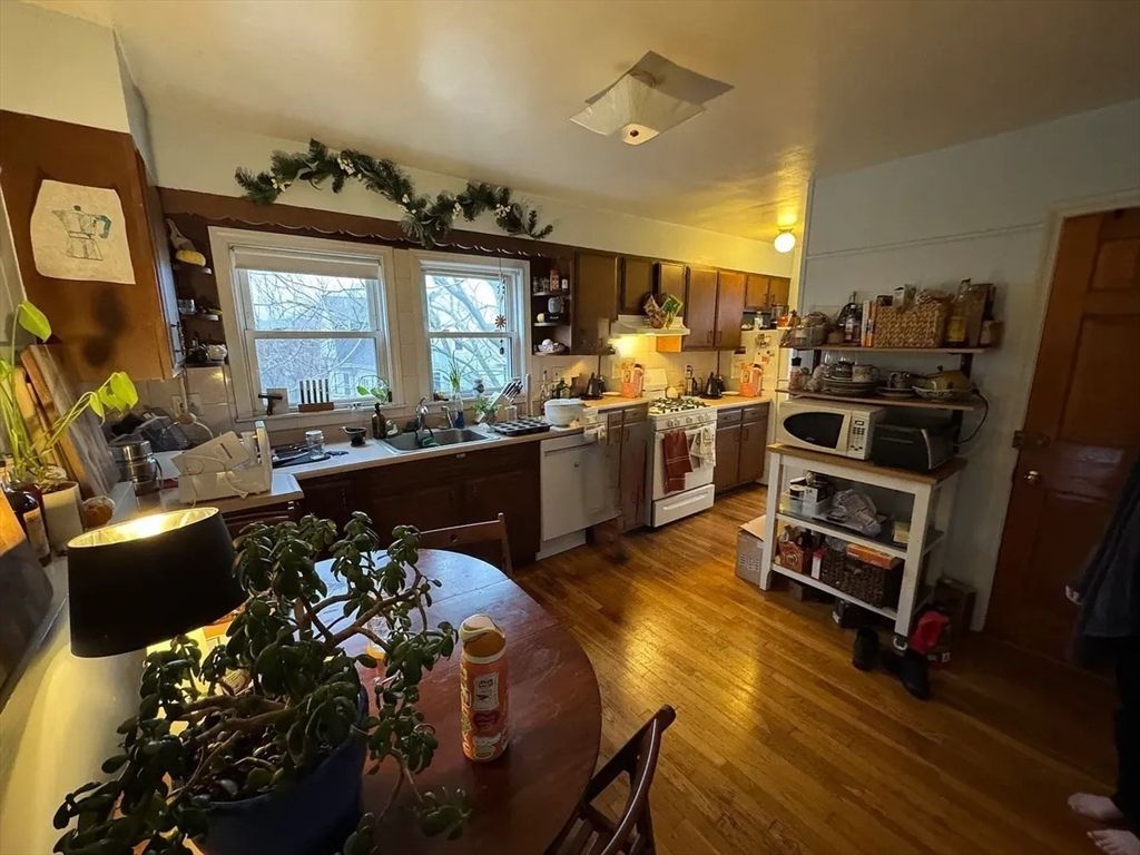 Interior, Kitchen, Wood Texture Flooring
