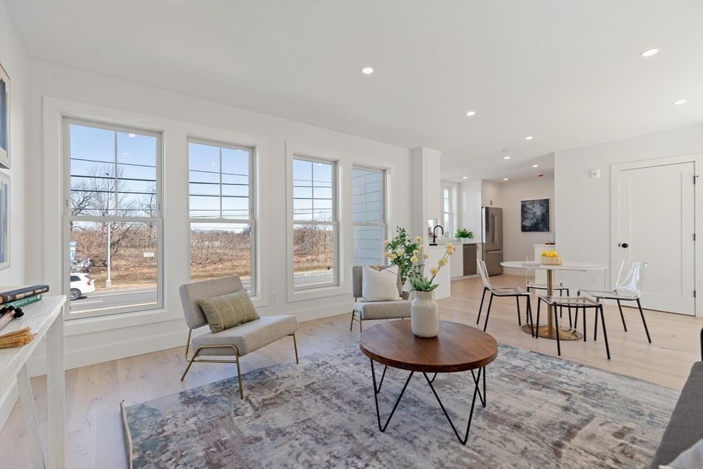 Dining room, Interior, Recessed Lighting, Wood Texture Flooring