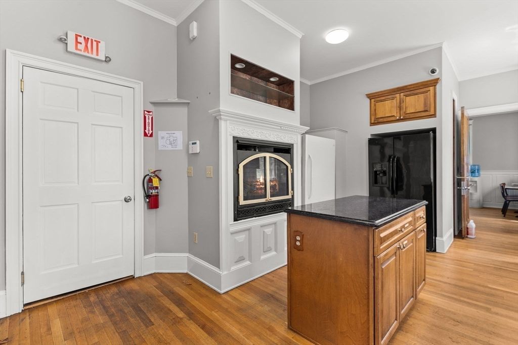 Fireplace, Interior, Recessed Lighting, Wood Texture Flooring