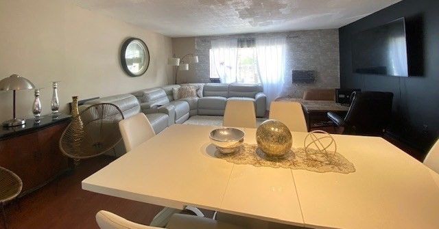 Dining room, Interior, Living room, Wood Texture Flooring