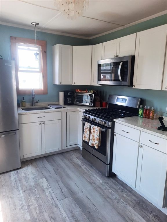 Interior, Kitchen, Wood Texture Flooring