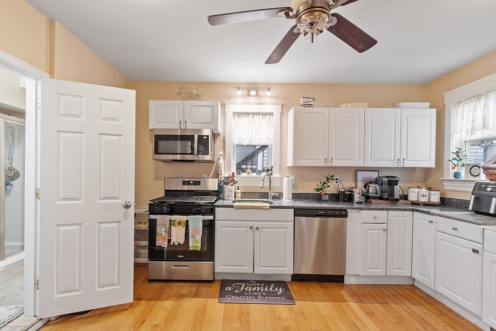 Interior, Kitchen, Stainless Steel Appliances, Wood Texture Flooring