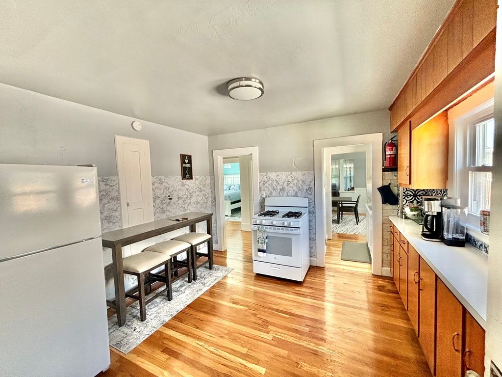 Dining room, Interior, Kitchen, Wood Texture Flooring
