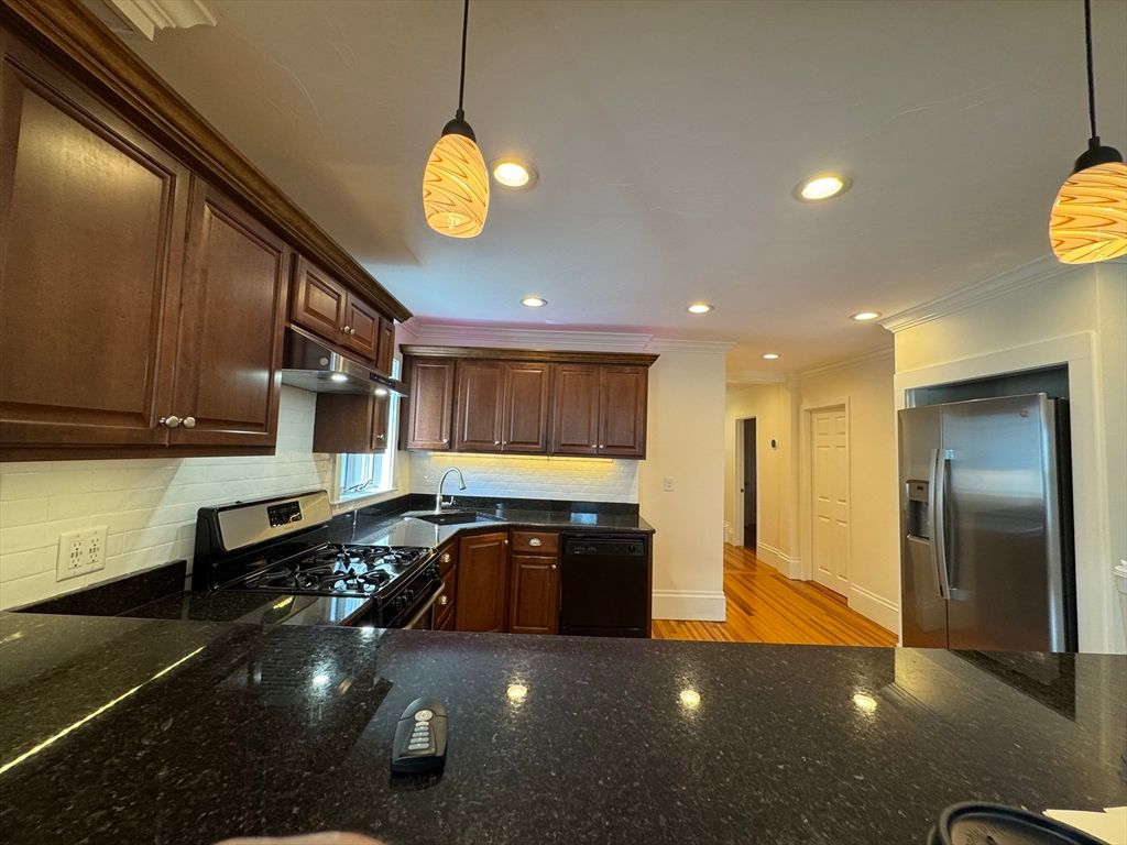 Interior, Kitchen, Pendant Lights, Recessed Lighting, Wood Texture Flooring