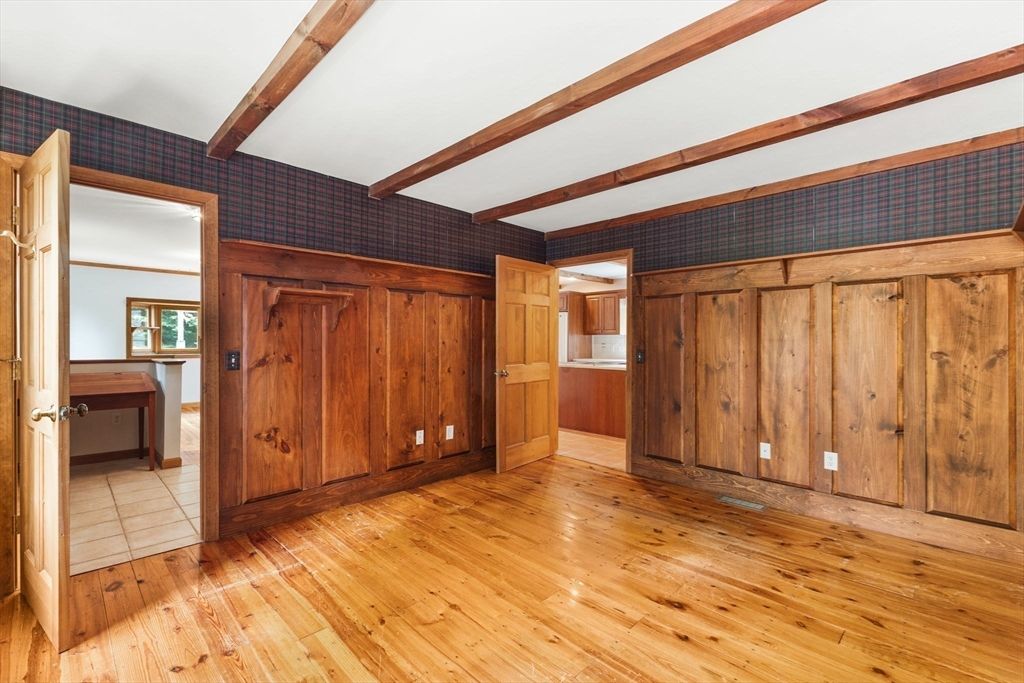 Empty room, Interior, Wooden Beams, Wood Texture Flooring, Wooden Walls