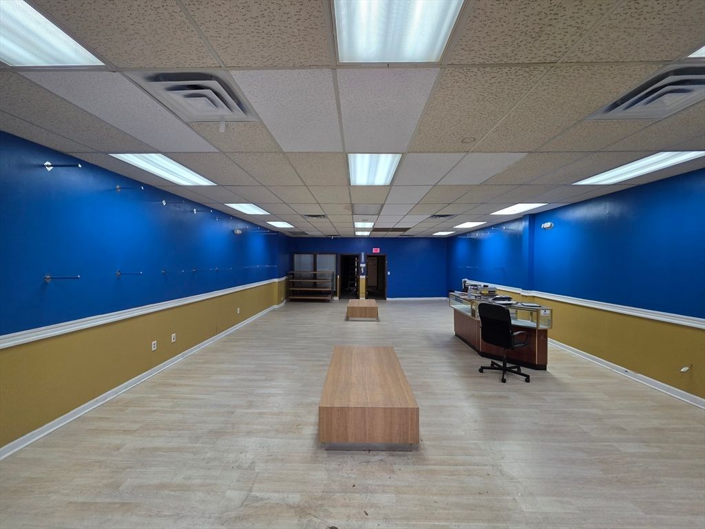 Interior, Recessed Lighting
