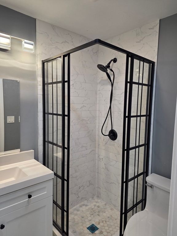 Bathroom, Interior, Marble Walls
