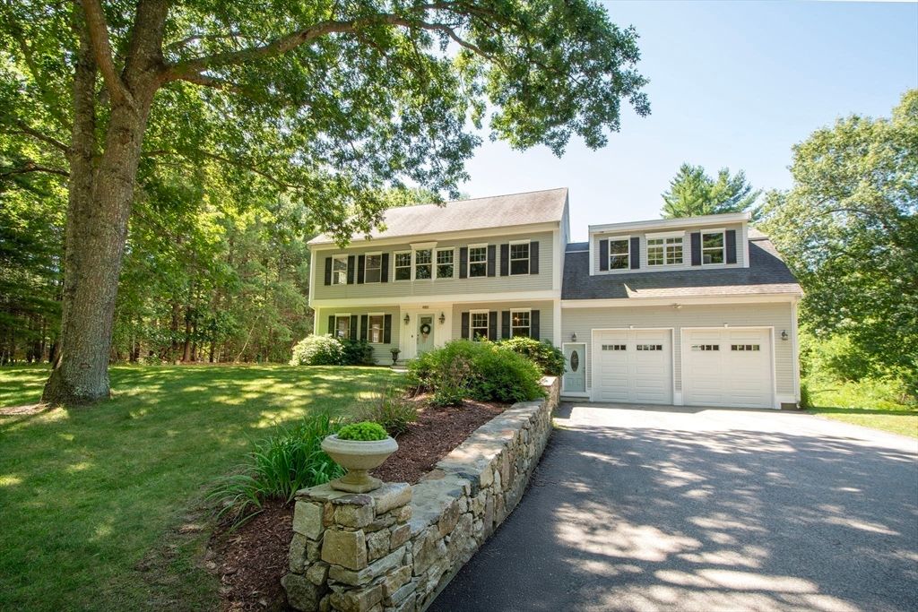 Attached, Exterior, Facade, Georgian